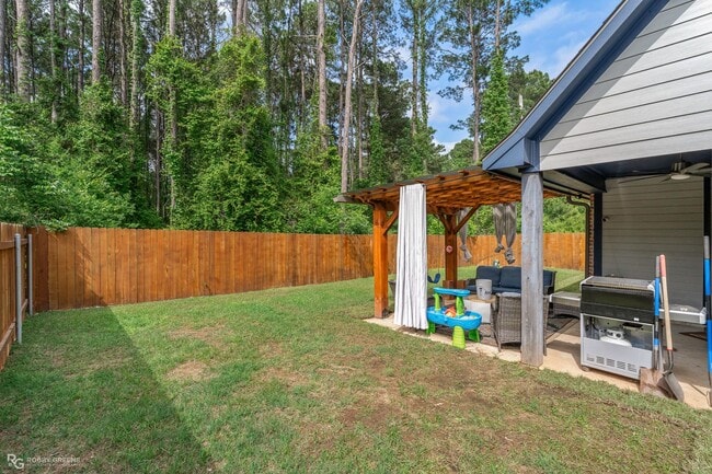 Building Photo - Modern 4BR Home w/ Bonus Room in Dogwood South