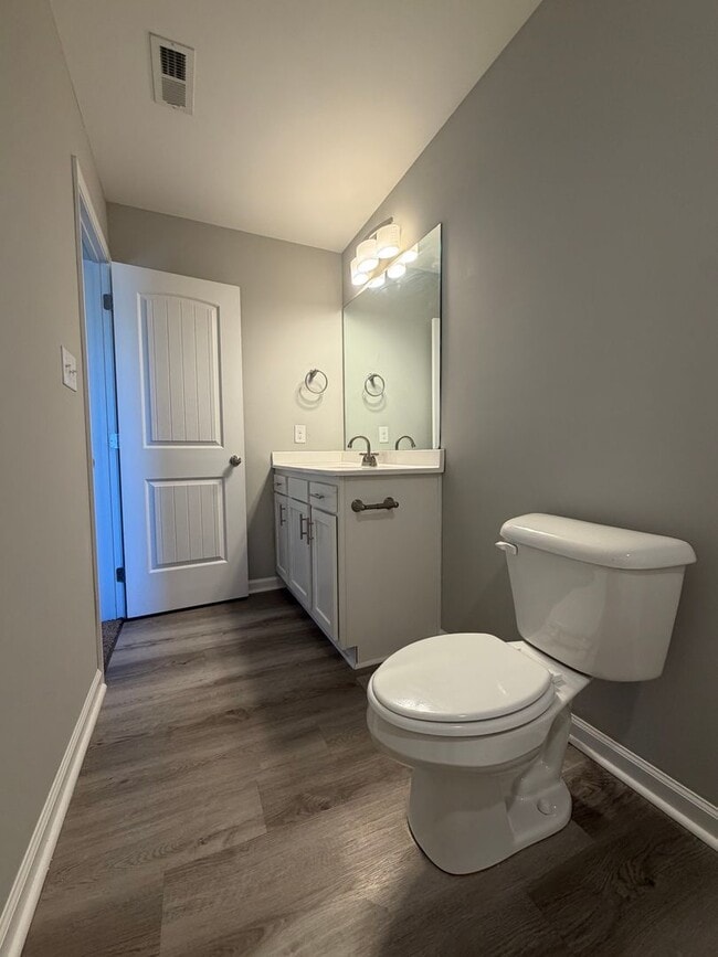 Building Photo - Find Your Fresh Start This Spring! Move in for $500! No rent until April and $100 off your first ...