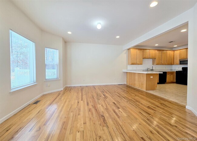 Building Photo - 63 Sunflower Ridge Rd