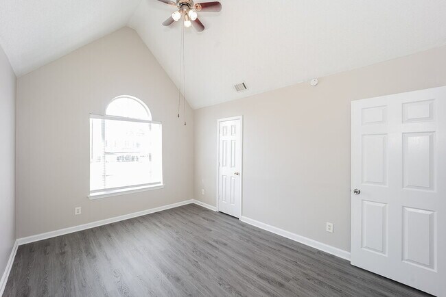 Building Photo - 3474 Clifton Farm Dr