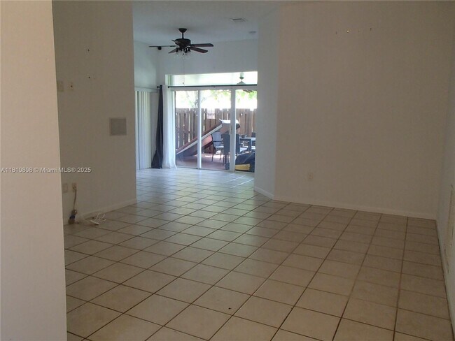 Building Photo - 21519 SW 90th Ct