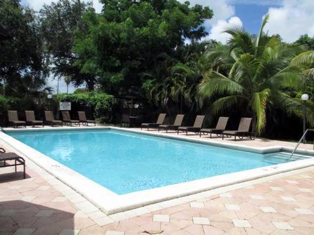 Building Photo - 2160 16th SW Ave