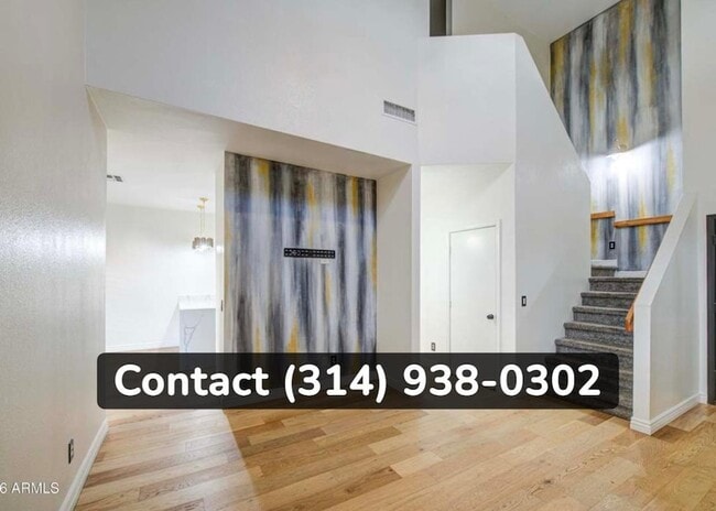 Building Photo - 1750 W Union Hills Dr