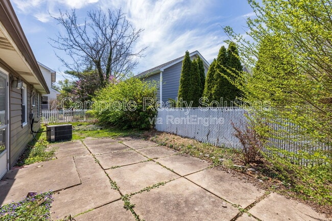 Building Photo - 1503 Wexford Ave