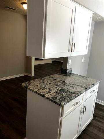 Building Photo - 1741 Crystal Way