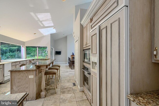 Building Photo - 2101 Tufton Ave