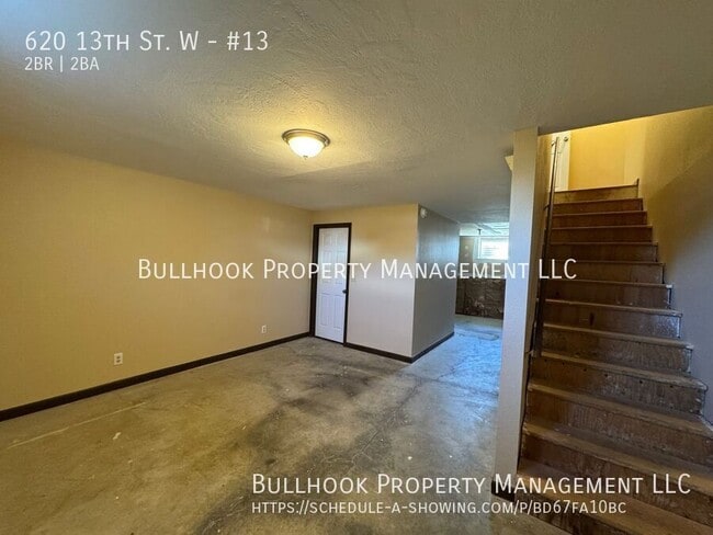 Building Photo - 620 13th St W