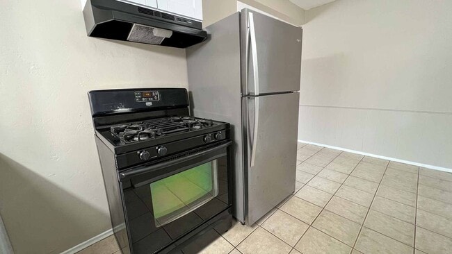 Building Photo - BV 38th Street