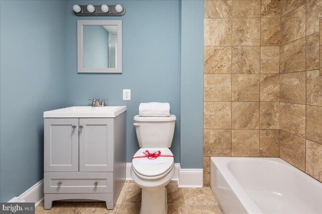 Beautiful Updated Second Floor Bathroom - 3415 Mount Pleasant Ave