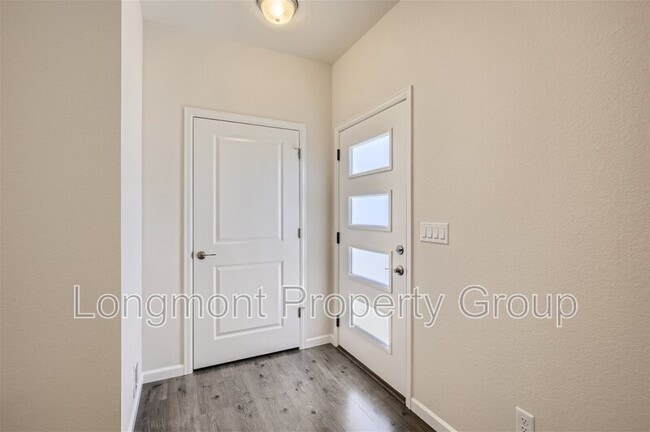 Building Photo - 679 Stonebridge Dr
