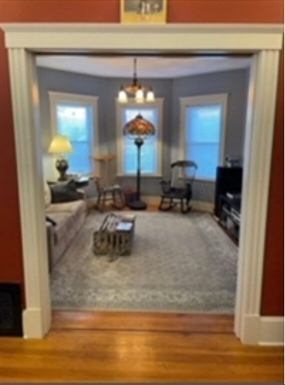 Building Photo - 18 Oakland St