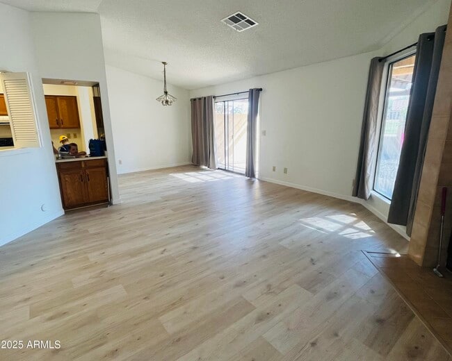 Building Photo - 12234 S Shoshoni Dr