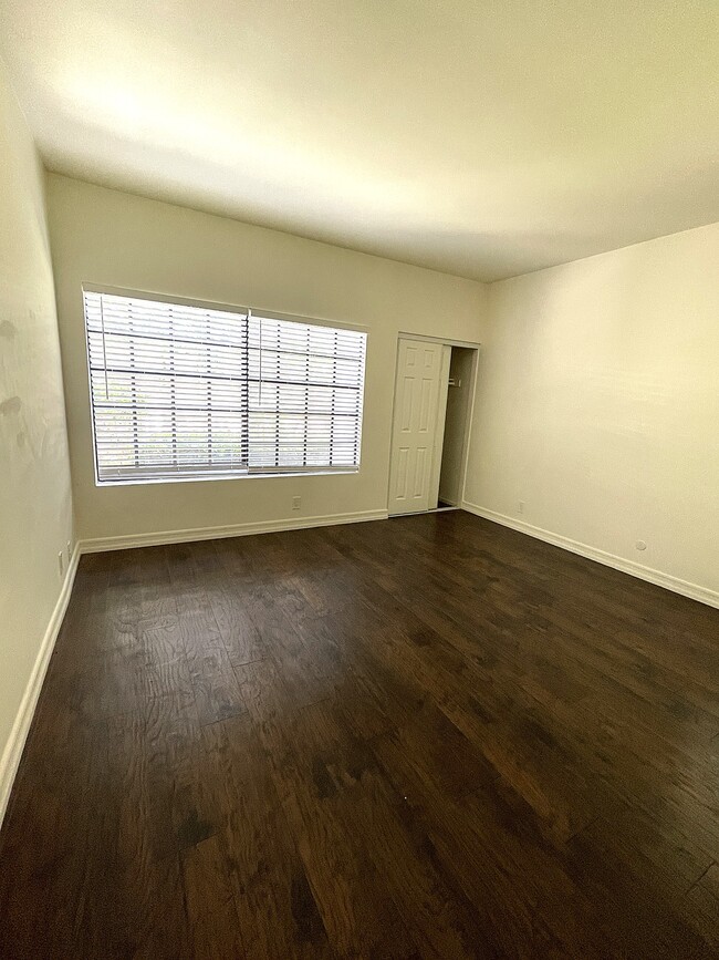 Building Photo - 16211 Downey Ave