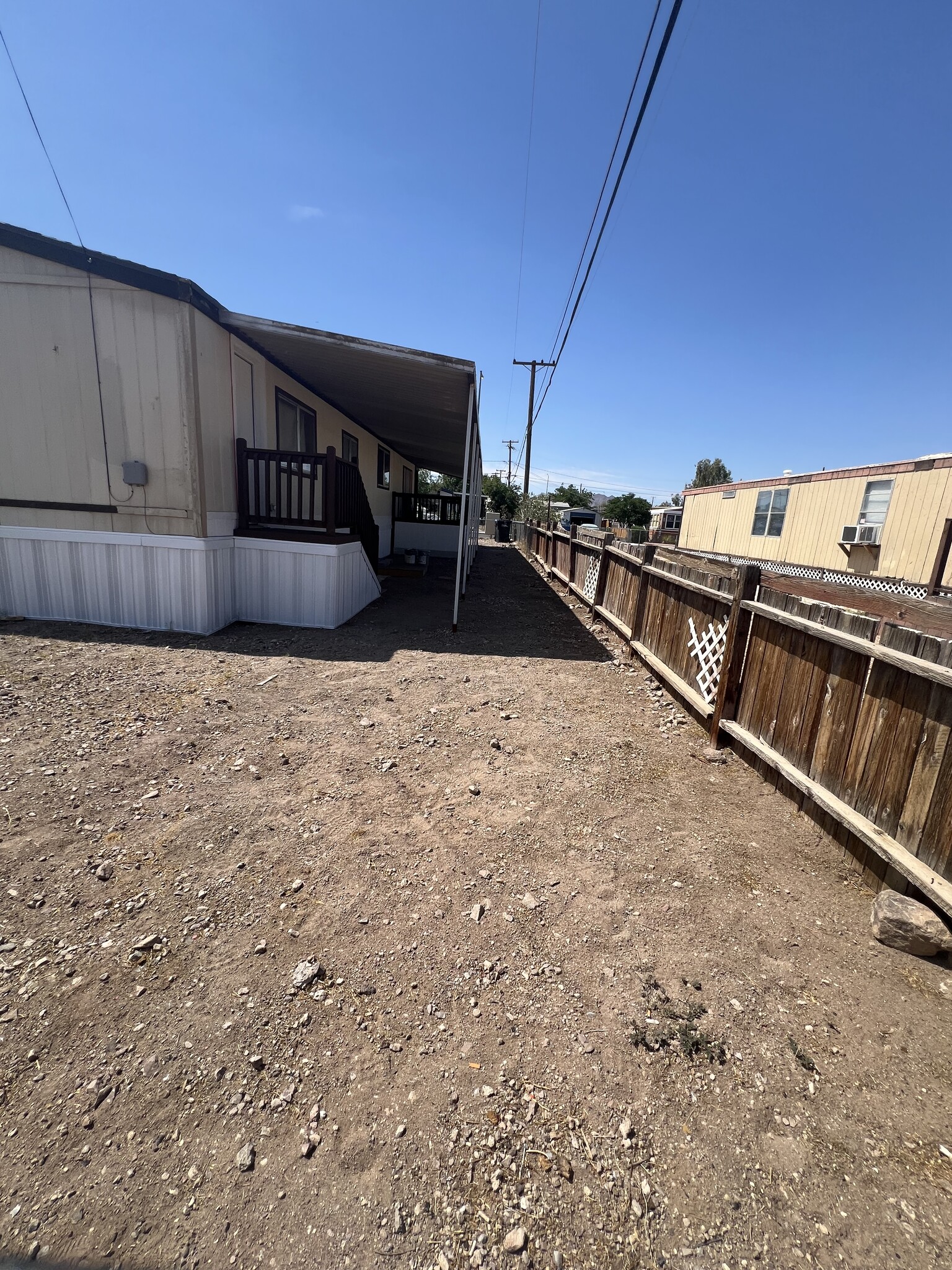 Building Photo - 203 Shoshone Ln