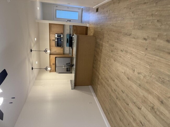 Building Photo - 116 Pinehurst Dr