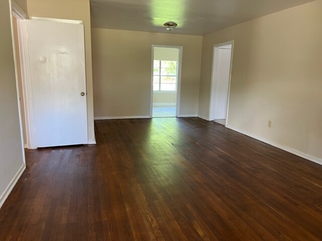 Building Photo - 5606 Thrush Dr