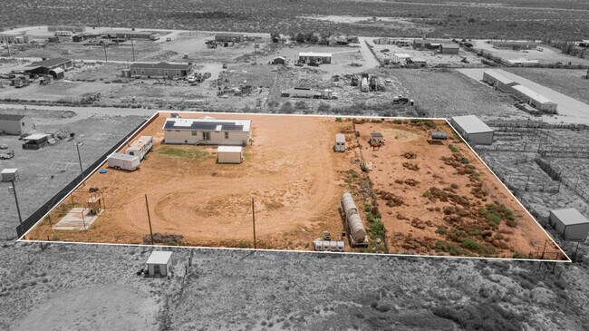 Building Photo - 4220 S County Rd