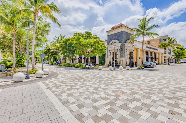 Building Photo - 550 Okeechobee Blvd