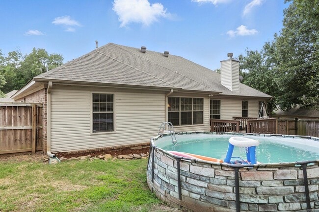 Building Photo - 7328 W Ridge Cir