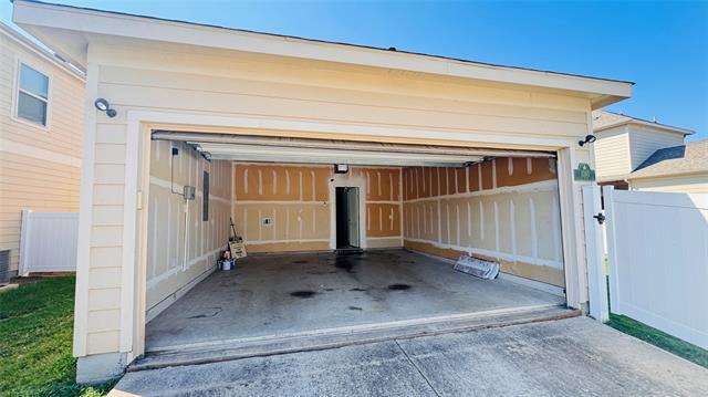 Building Photo - 1045 Holly Anne Ln