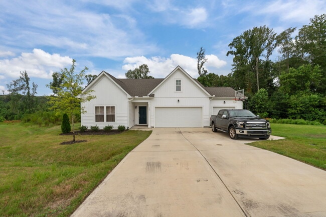 Primary Photo - 101 Enfield Dr