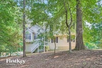 Building Photo - 6215 Little Ridge Rd