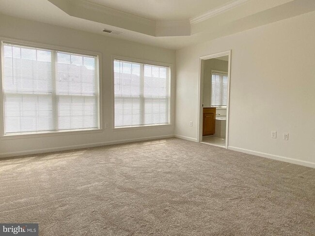 Building Photo - 5633 Sheals Ln