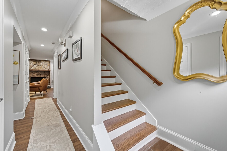 Building Photo - 4541 Coopers Creek Pl SE