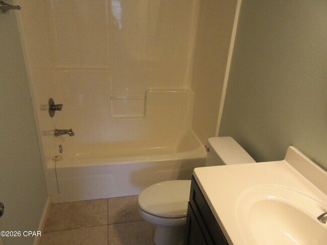 Building Photo - 2413 Astrid Ln