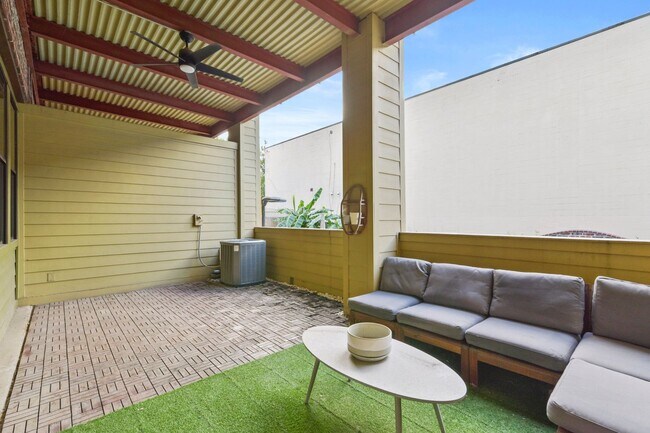 Building Photo - Modern Industrial Loft in the Heart of EADO!