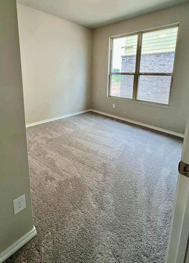 Building Photo - 953 Billups Dr
