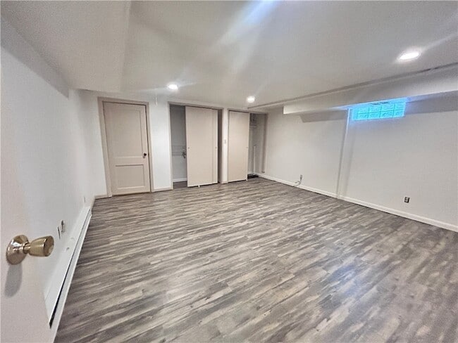 Building Photo - 3715 Beechwood Blvd