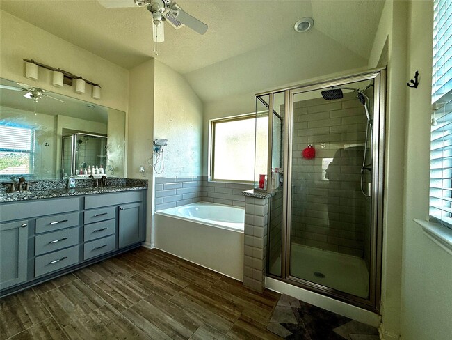 Building Photo - 5815 River Timber Trl