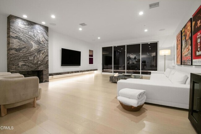 Building Photo - 7216 Littler Ct