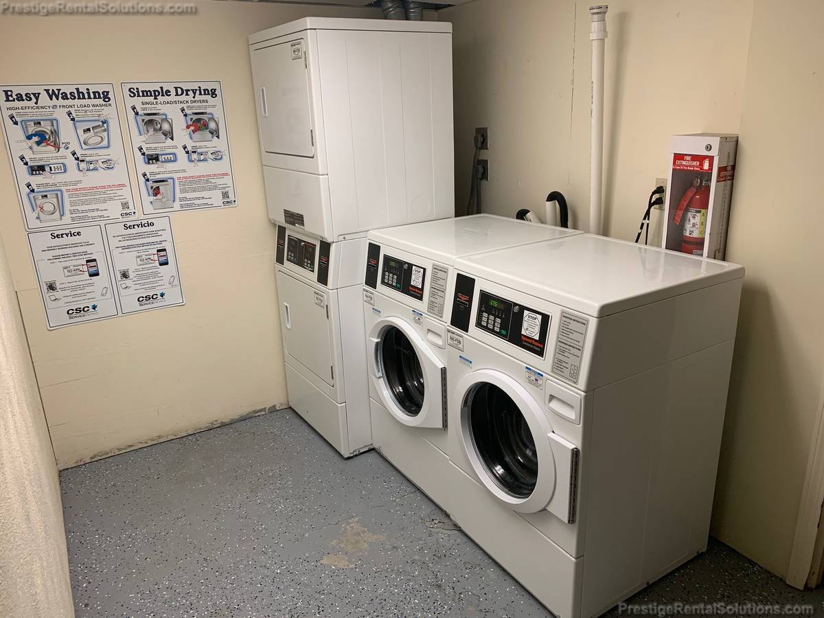 Building Photo - 740 Central St