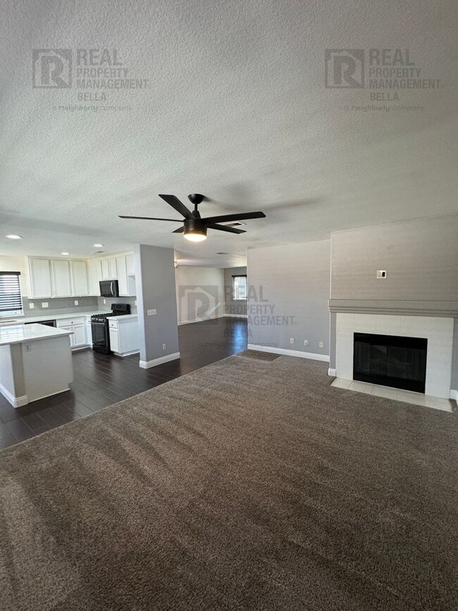 Building Photo - 23694 Canyon Heights Dr