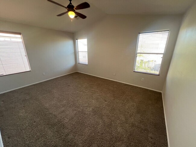 Building Photo - 3 Bed, 2.5 Bath home with Solar Panels!