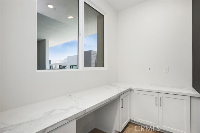 Building Photo - 16123 Dawn Wy