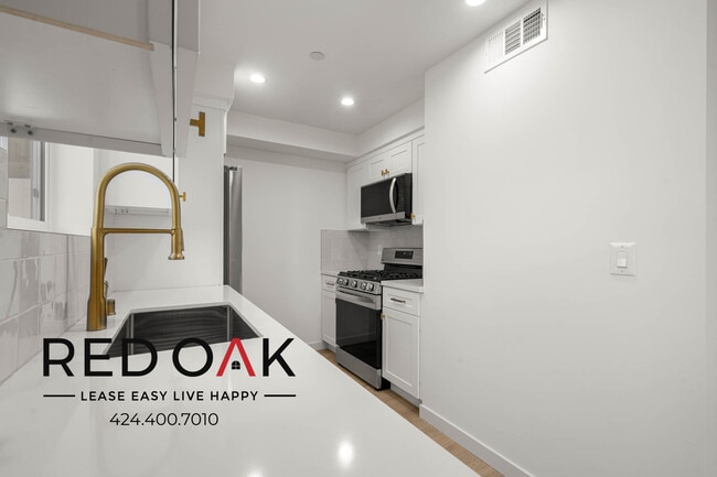 Building Photo - 415 N La Fayette Park Pl