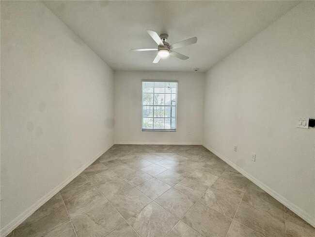 Building Photo - 18923 Scallop Lp