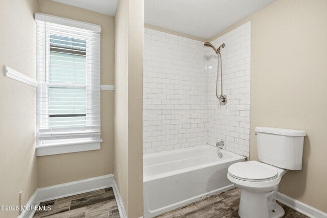 Building Photo - 1114 Summerfield Ave