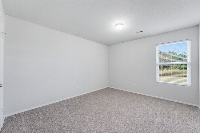 Building Photo - 225 W Marietta Way
