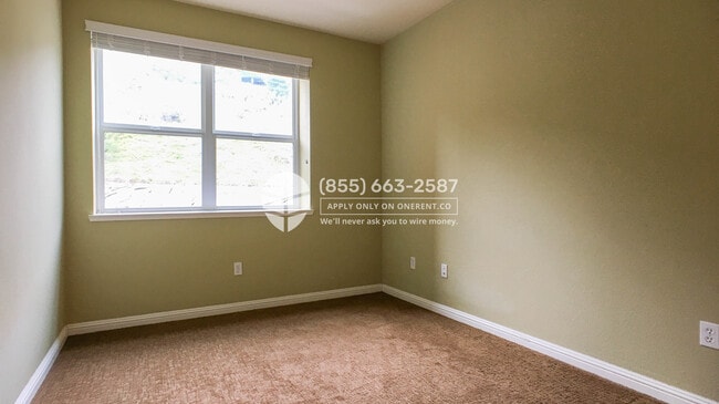 Building Photo - 2220 Gellert Blvd
