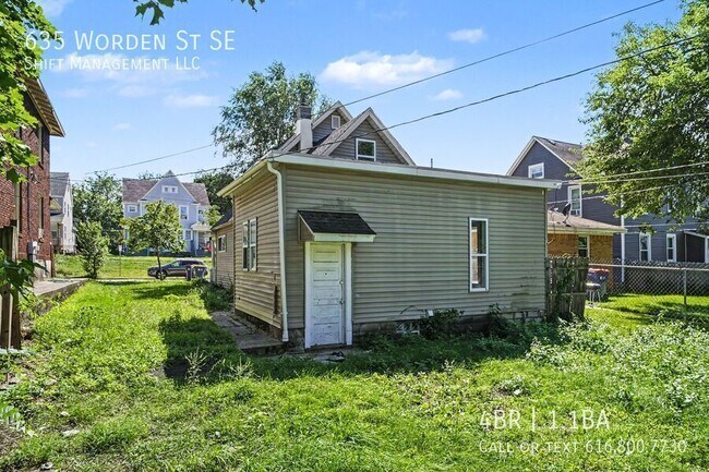 Building Photo - 635 Worden St SE