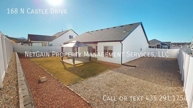 Building Photo - 168 N Castle Dr