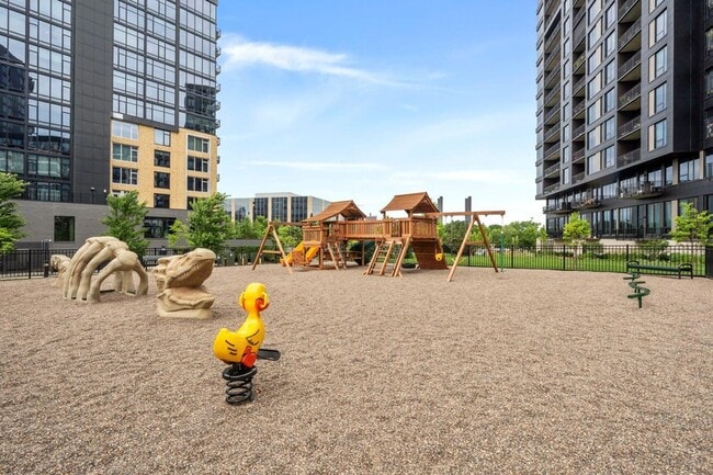 Building Photo - 1240 S 2nd St