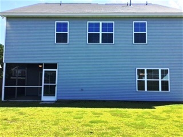 Building Photo - 183 Charlesfort Way