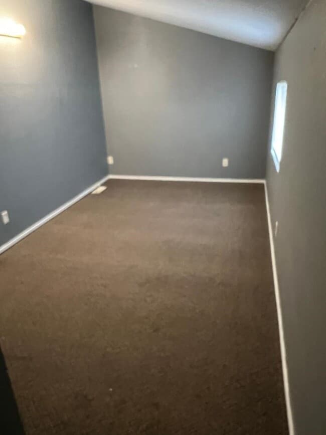 Building Photo - 125 Wild Cherry Dr