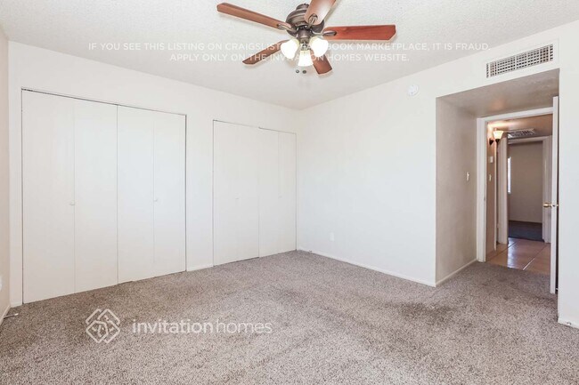 Building Photo - 1904 S Apache Dr