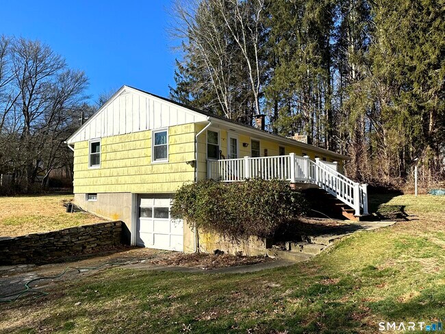 Building Photo - 407 CT-2